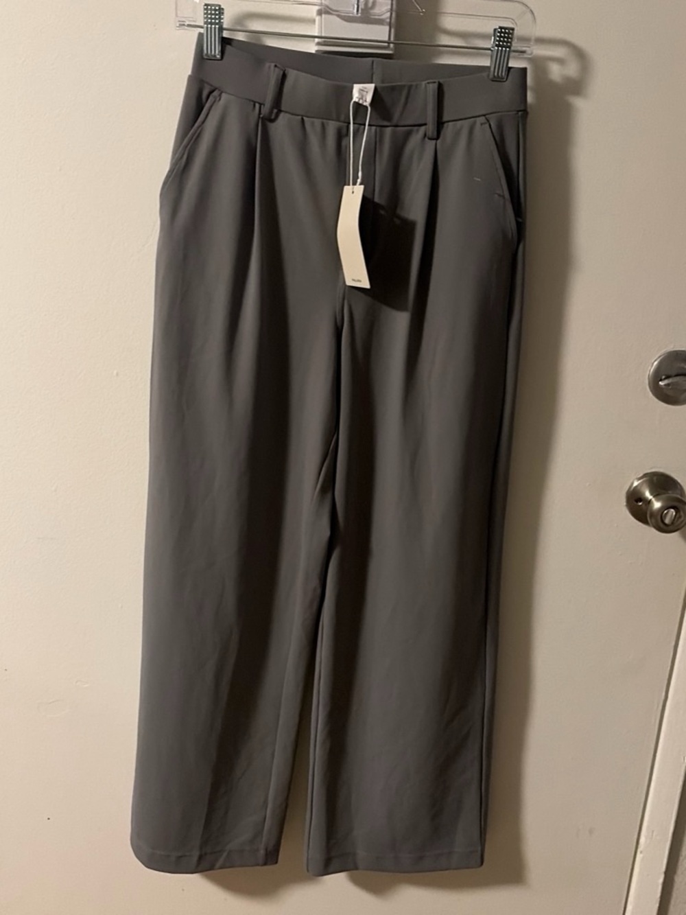 Halara Straight-Leg Trouser Pants